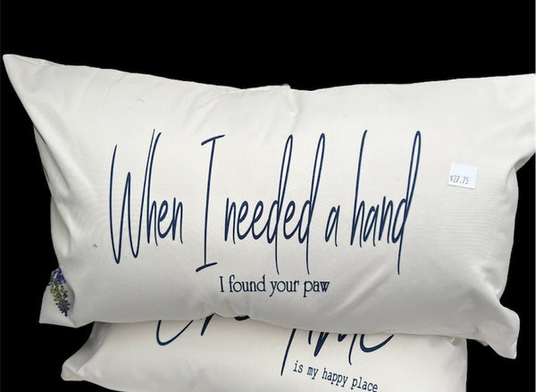 Pillow/ Hand